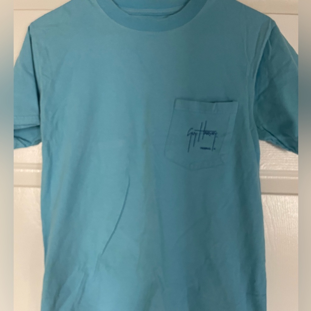 Gently used small Guy Harvey shirt. Great quality. Firm price
